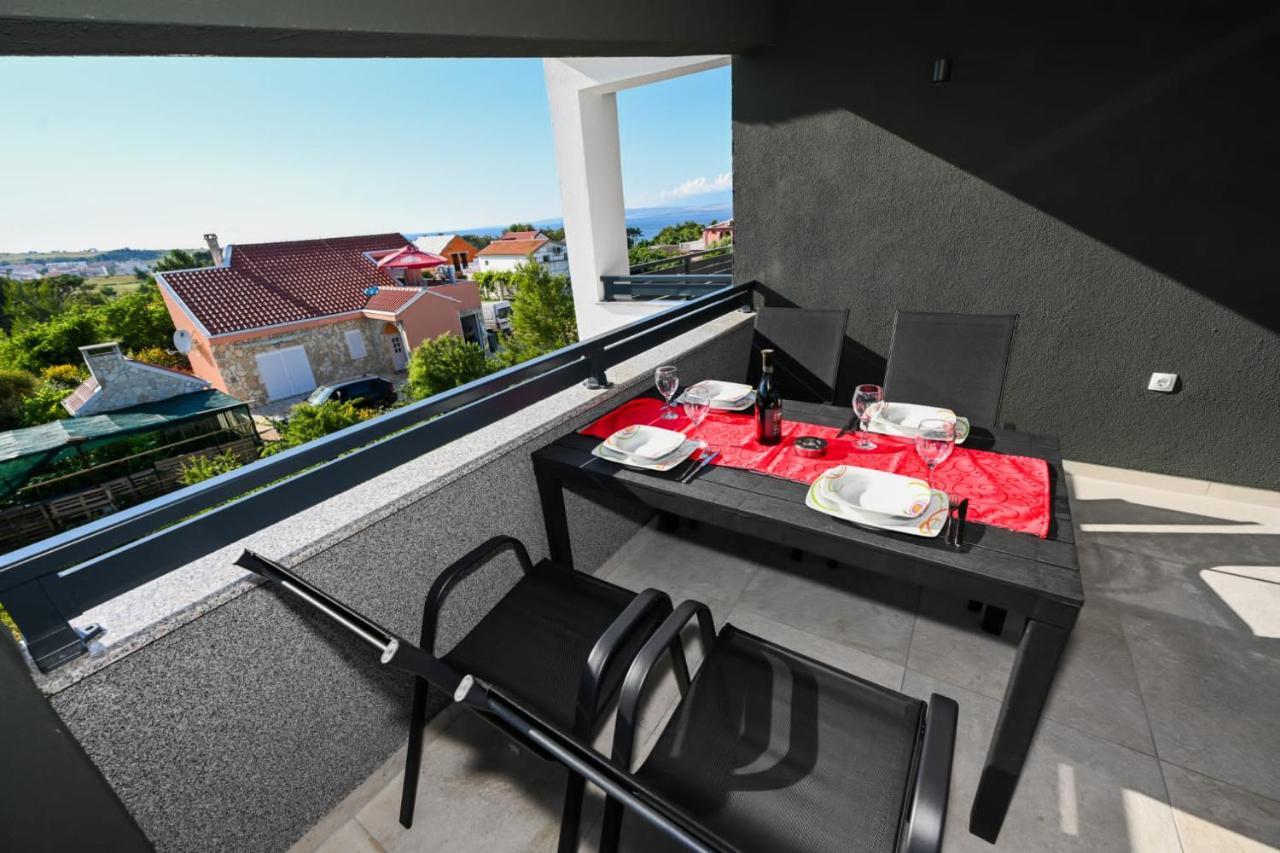 Apartments Astoria Vir Dış mekan fotoğraf